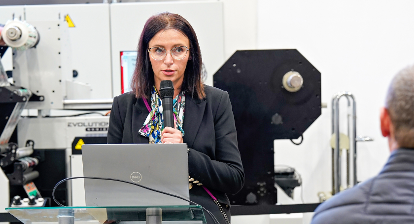 Digital Product Passport was the main subject of the presentation from Magdalena Fertsch-Slek from GS1 Poland.